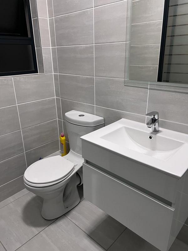 To Let 1 Bedroom Property for Rent in Waterfall Gauteng