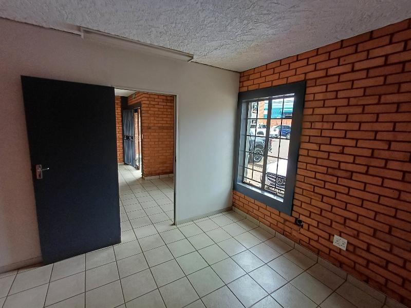 To Let commercial Property for Rent in Hennopspark Gauteng