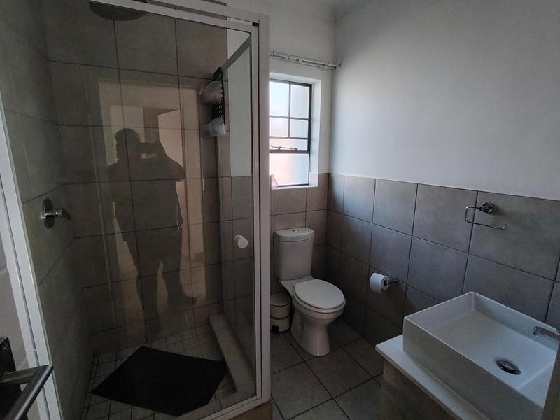 To Let 3 Bedroom Property for Rent in Monavoni Gauteng