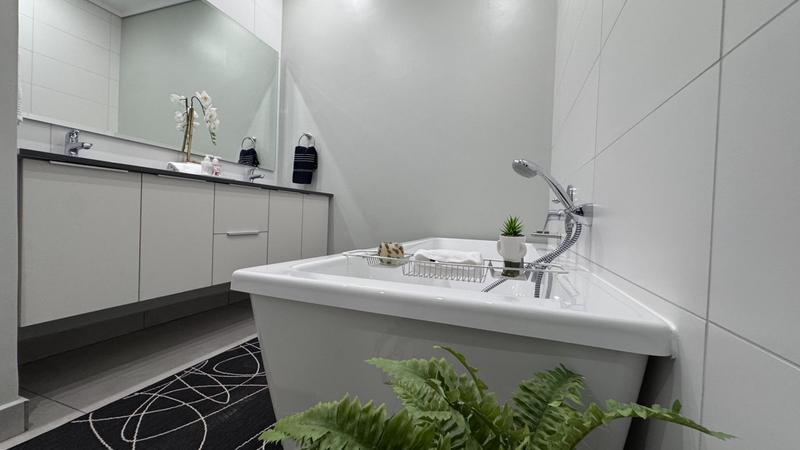 3 Bedroom Property for Sale in Midstream Estate Gauteng