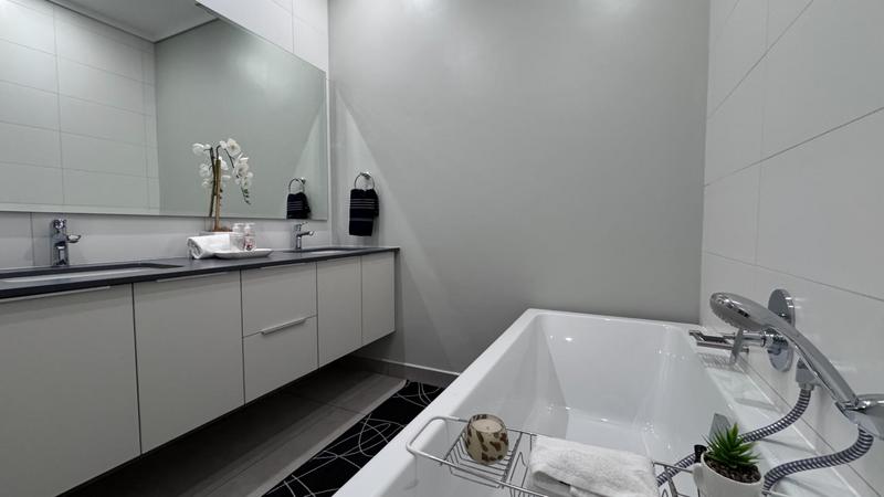 3 Bedroom Property for Sale in Midstream Estate Gauteng