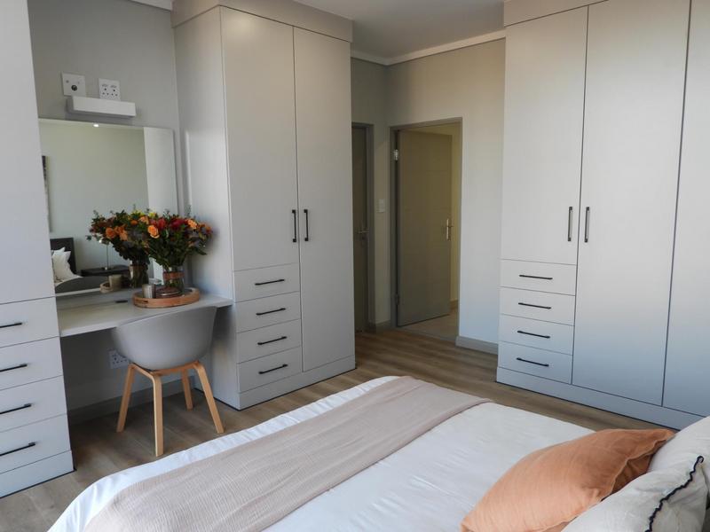 2 Bedroom Property for Sale in Midstream Estate Gauteng