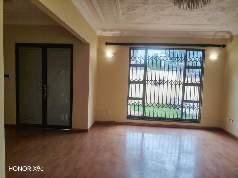 3 Bedroom Property for Sale in Roodepoort Gauteng