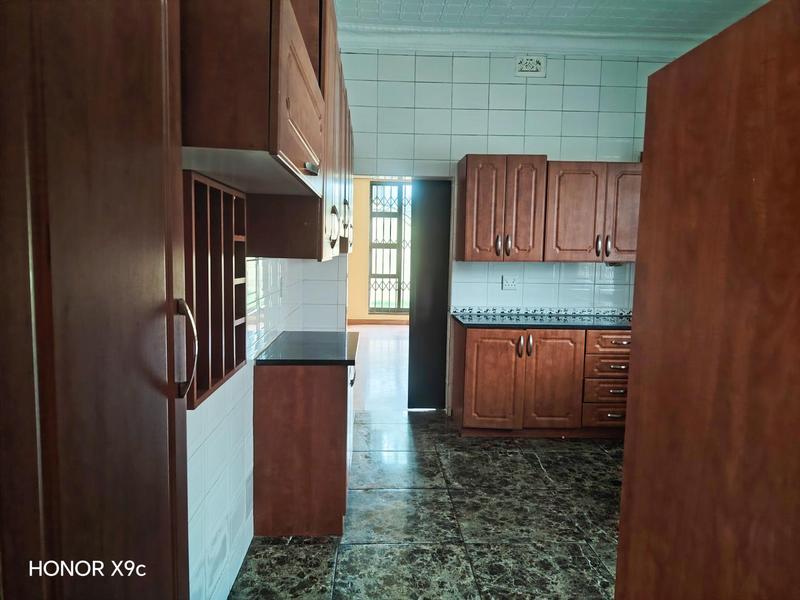 3 Bedroom Property for Sale in Roodepoort Gauteng