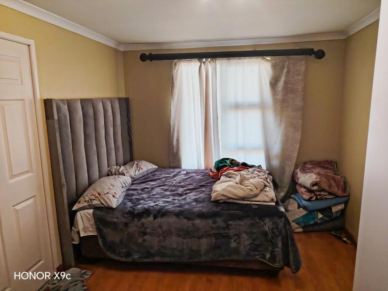 3 Bedroom Property for Sale in Roodepoort Gauteng