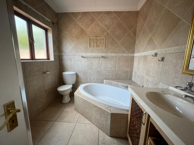 To Let 3 Bedroom Property for Rent in Lynnwood Glen Gauteng