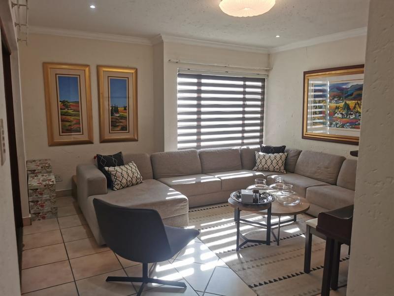 To Let 4 Bedroom Property for Rent in Newlands Gauteng