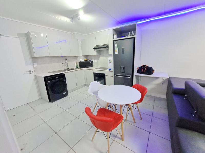 2 Bedroom Property for Sale in Mooikloof Gauteng