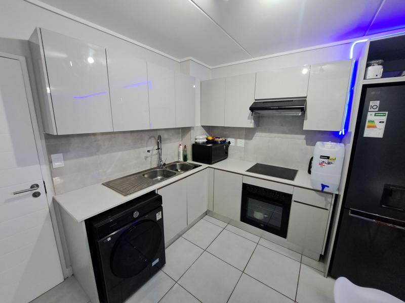 2 Bedroom Property for Sale in Mooikloof Gauteng