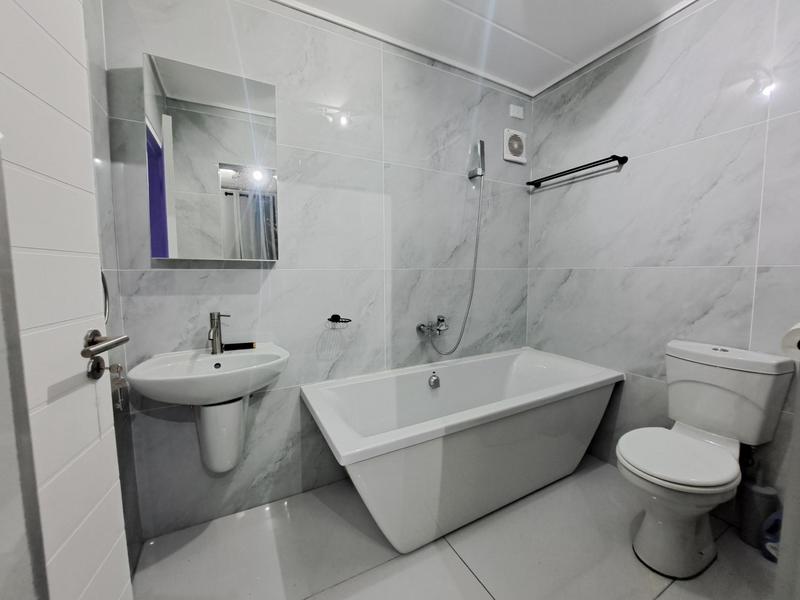 2 Bedroom Property for Sale in Mooikloof Gauteng