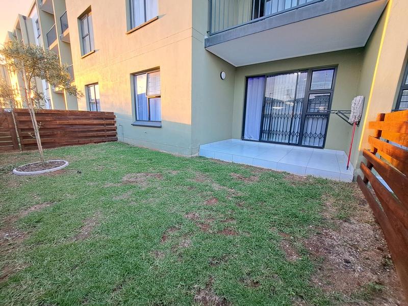 2 Bedroom Property for Sale in Mooikloof Gauteng