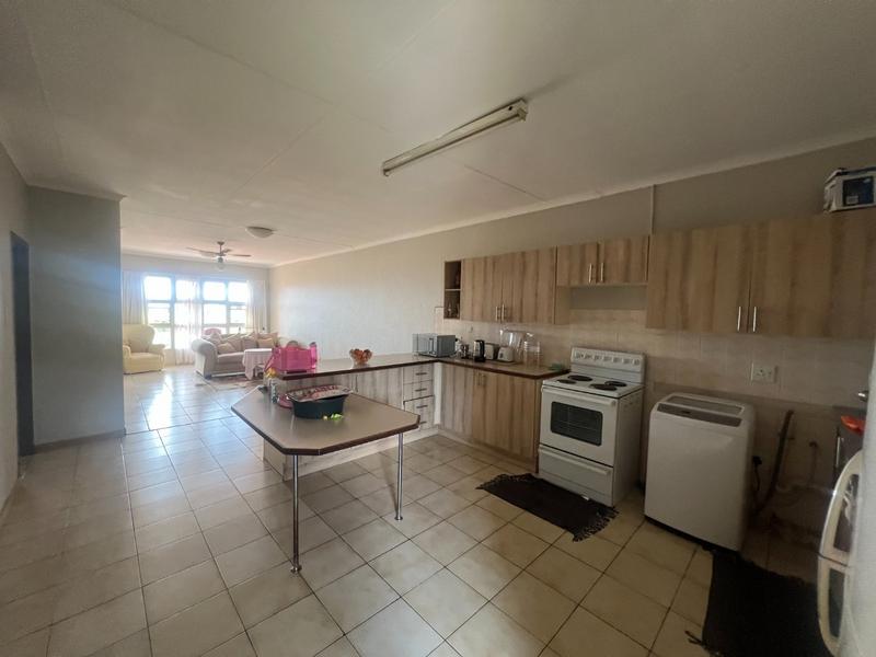 2 Bedroom Property for Sale in Pretoria North Gauteng
