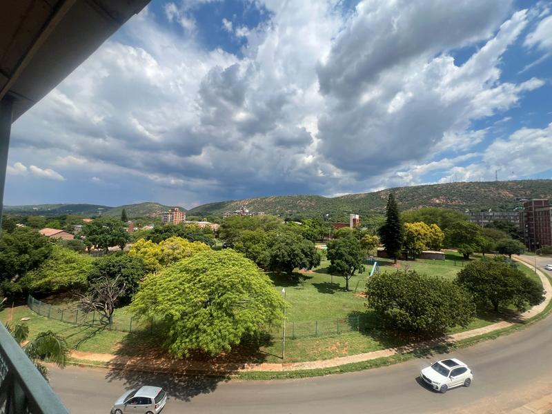 2 Bedroom Property for Sale in Pretoria North Gauteng