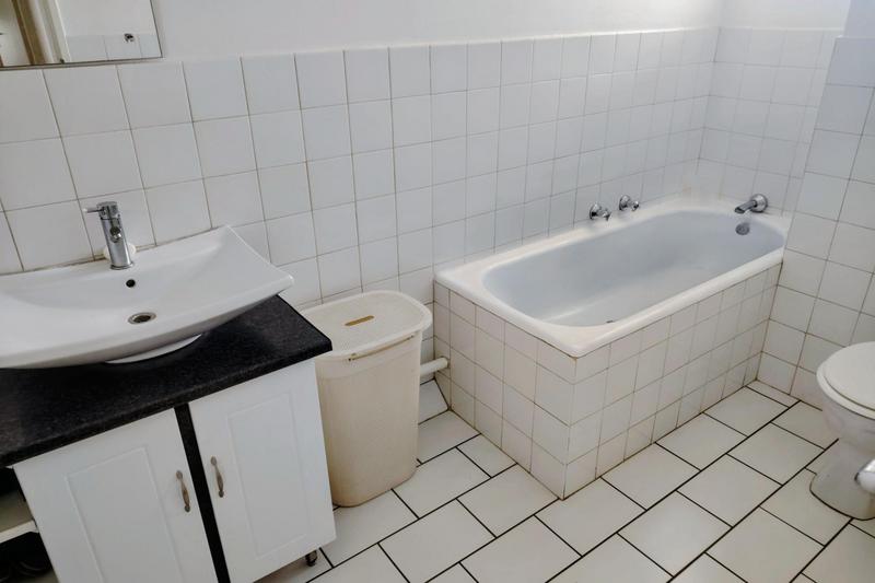 2 Bedroom Property for Sale in Bedfordview Gauteng