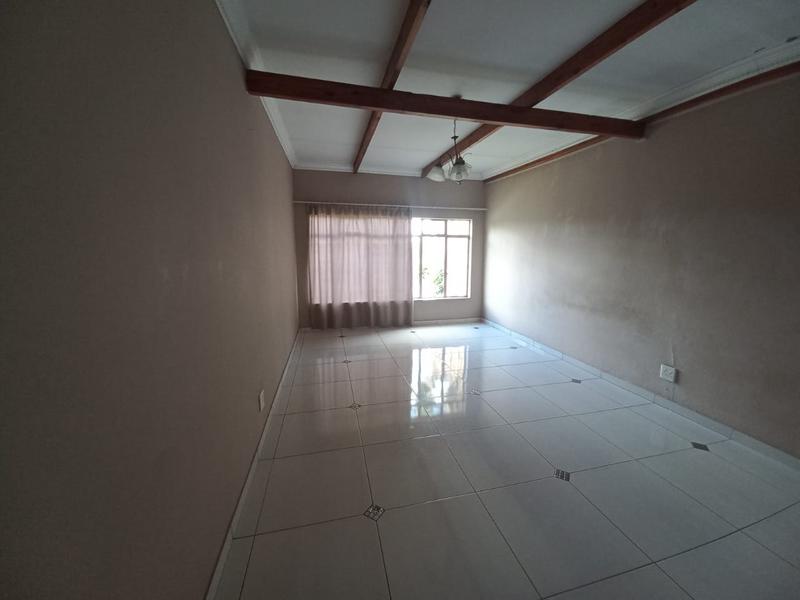 To Let 2 Bedroom Property for Rent in Erasmia Gauteng