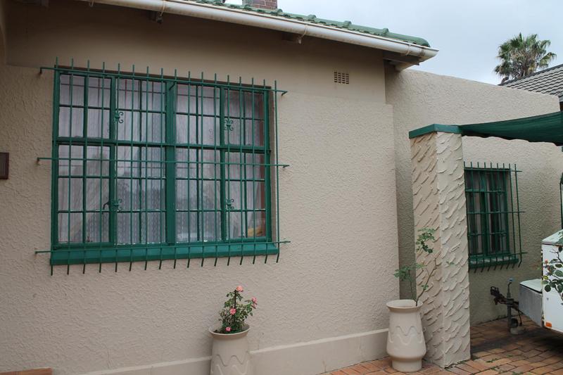 3 Bedroom Property for Sale in South Kensington Gauteng