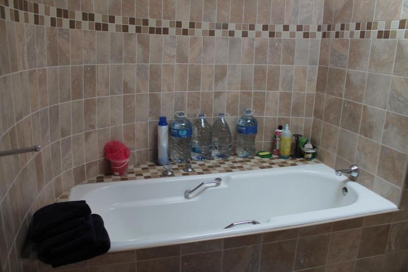 3 Bedroom Property for Sale in South Kensington Gauteng