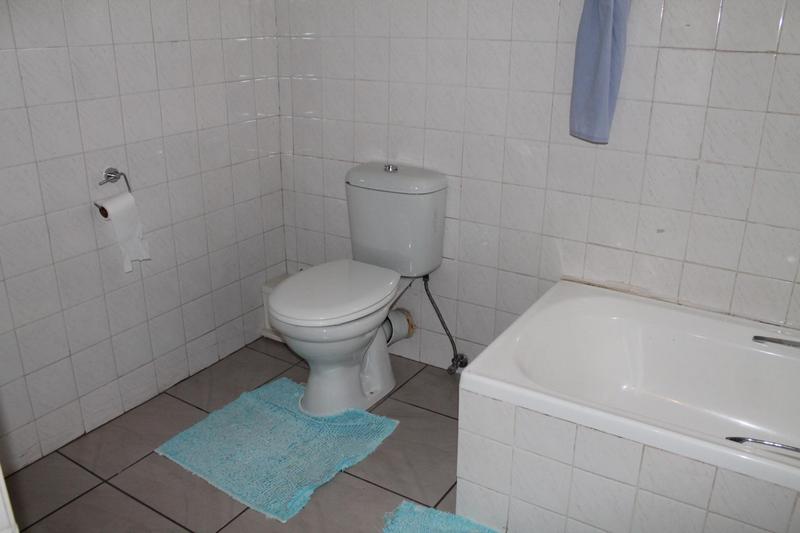 3 Bedroom Property for Sale in South Kensington Gauteng