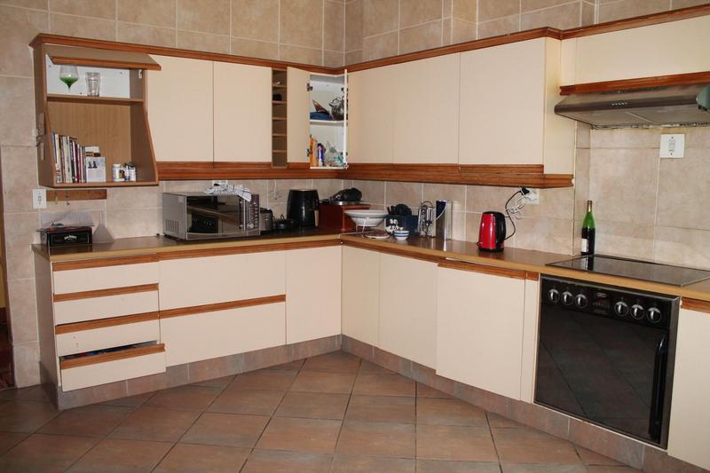 3 Bedroom Property for Sale in South Kensington Gauteng