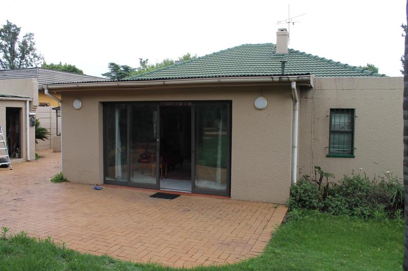 3 Bedroom Property for Sale in South Kensington Gauteng