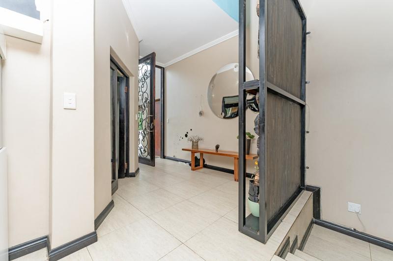 To Let 3 Bedroom Property for Rent in Eagle Trace Estate Gauteng