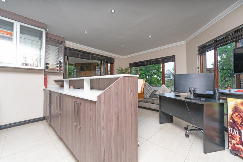 To Let 3 Bedroom Property for Rent in Eagle Trace Estate Gauteng