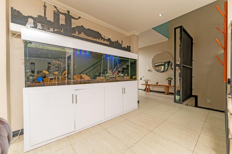 To Let 3 Bedroom Property for Rent in Eagle Trace Estate Gauteng