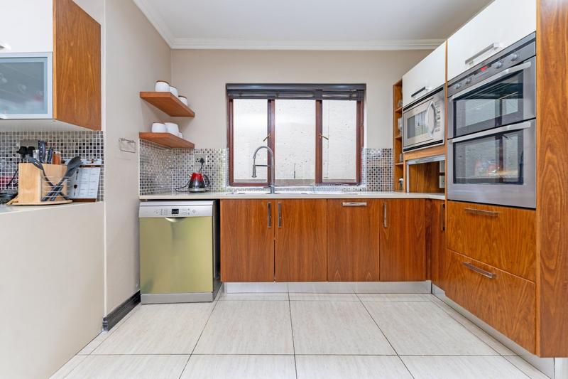 To Let 3 Bedroom Property for Rent in Eagle Trace Estate Gauteng