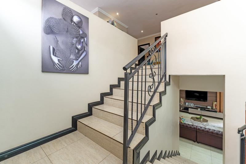 To Let 3 Bedroom Property for Rent in Eagle Trace Estate Gauteng