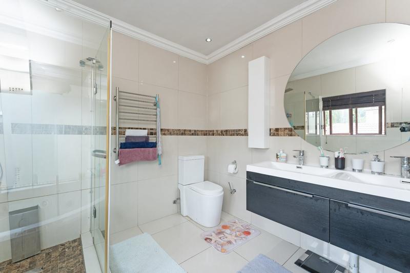 To Let 3 Bedroom Property for Rent in Eagle Trace Estate Gauteng