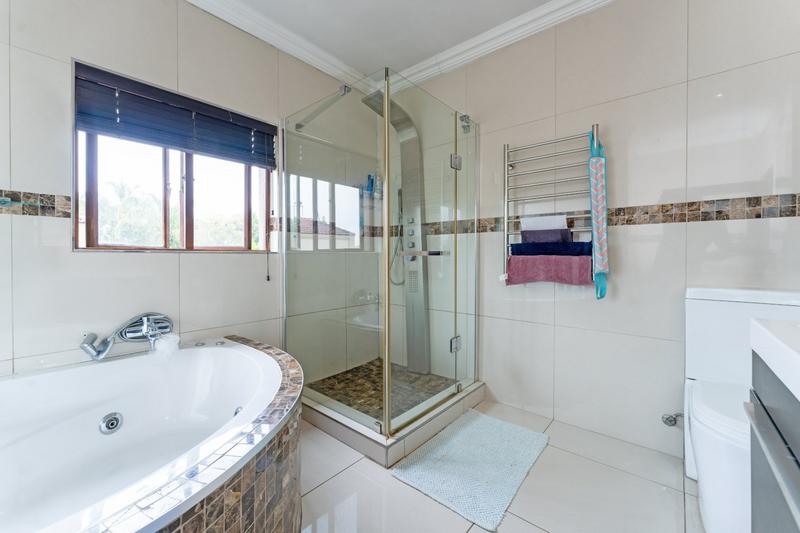 To Let 3 Bedroom Property for Rent in Eagle Trace Estate Gauteng