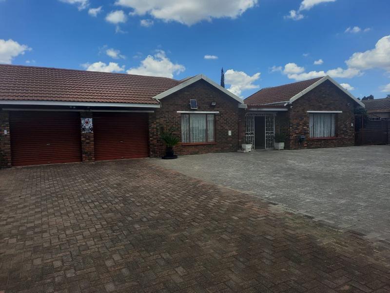3 Bedroom Property for Sale in Waldrift Gauteng