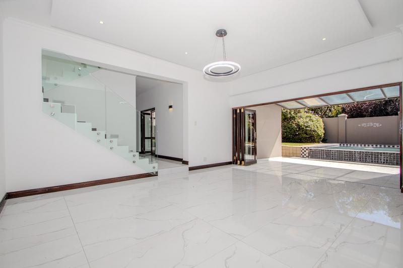 To Let 4 Bedroom Property for Rent in Dainfern Valley Gauteng