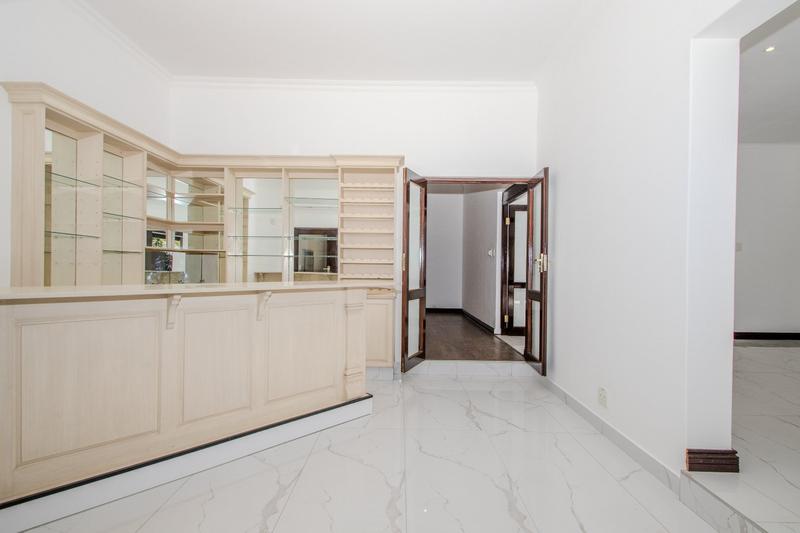 To Let 4 Bedroom Property for Rent in Dainfern Valley Gauteng