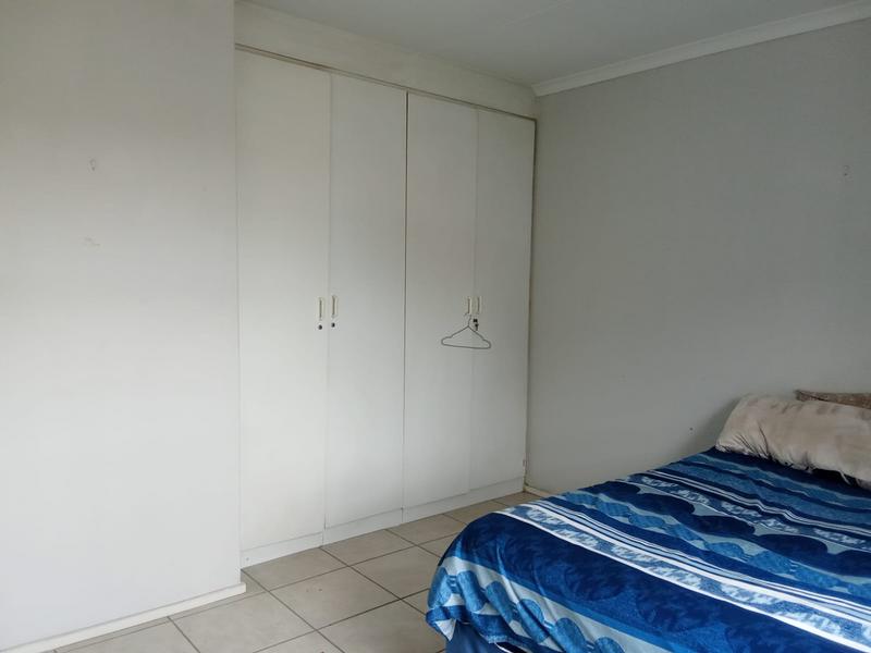 2 Bedroom Property for Sale in Vorna Valley Gauteng