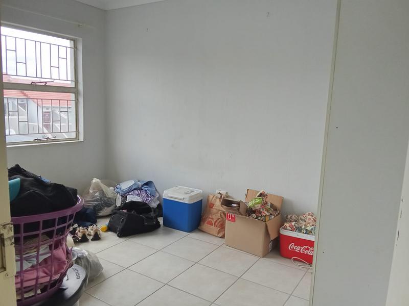 2 Bedroom Property for Sale in Vorna Valley Gauteng