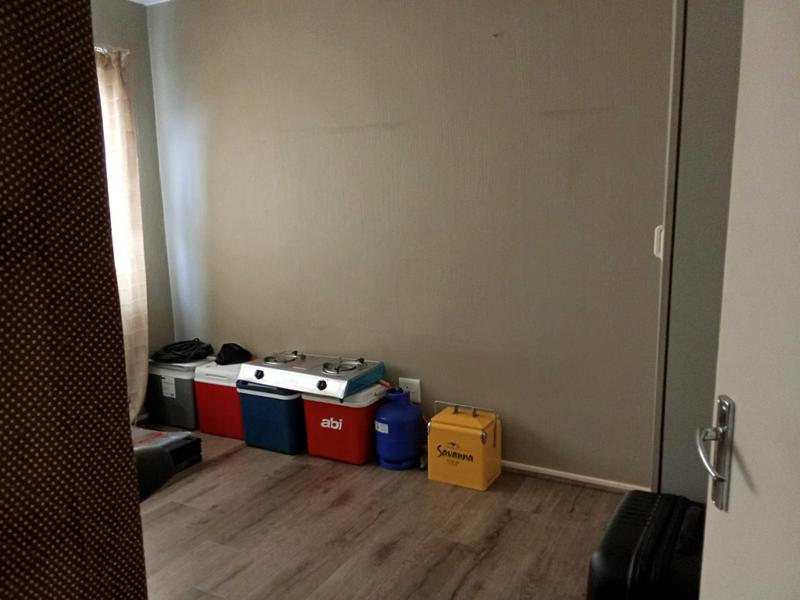 2 Bedroom Property for Sale in Vorna Valley Gauteng