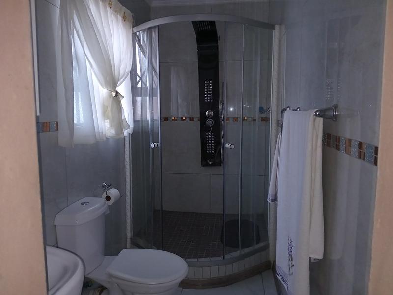 3 Bedroom Property for Sale in Vanderbijlpark CE 4 Gauteng