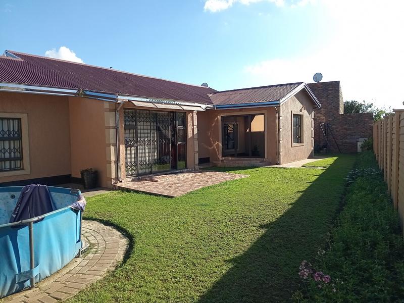 3 Bedroom Property for Sale in Vanderbijlpark CE 4 Gauteng