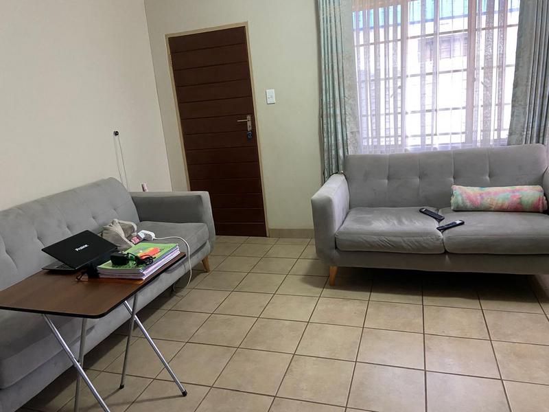 To Let 2 Bedroom Property for Rent in Palm Ridge Gauteng