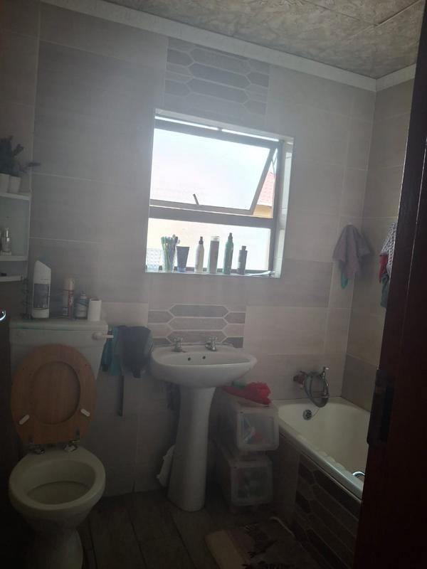 To Let 3 Bedroom Property for Rent in Lekaneng Gauteng