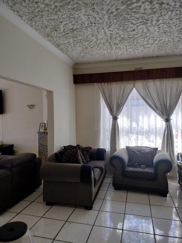 3 Bedroom Property for Sale in Forest Hill Gauteng