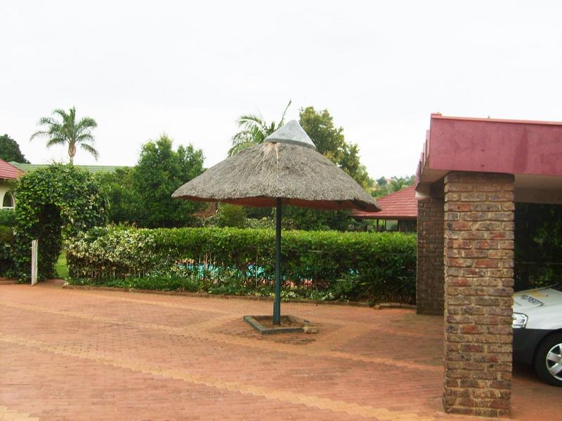 To Let 4 Bedroom Property for Rent in Rant En Dal Gauteng