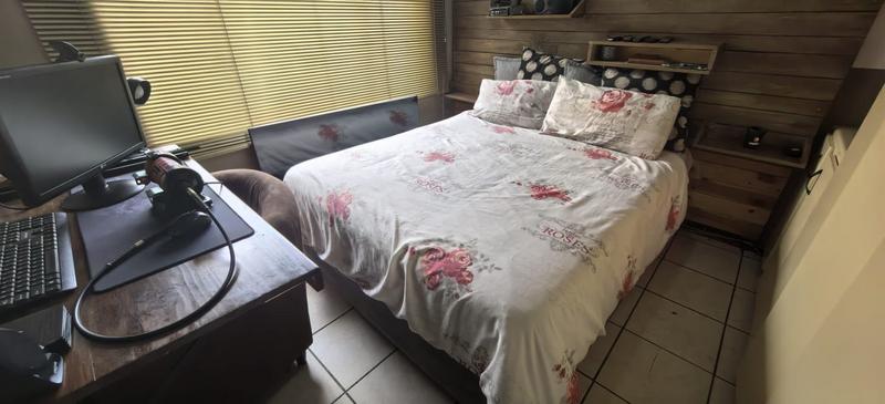 4 Bedroom Property for Sale in Florida Gauteng