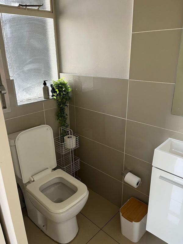 To Let 3 Bedroom Property for Rent in Oaklands Gauteng