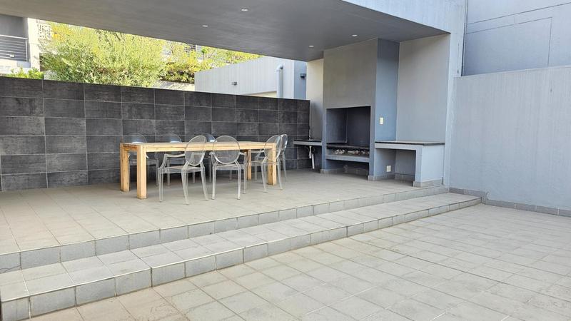 To Let 3 Bedroom Property for Rent in Oaklands Gauteng