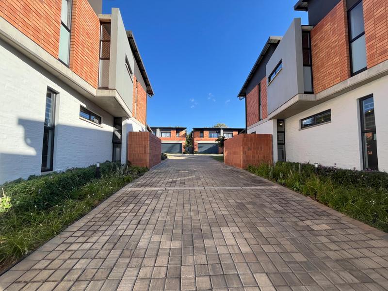 To Let 3 Bedroom Property for Rent in Hazelwood Gauteng