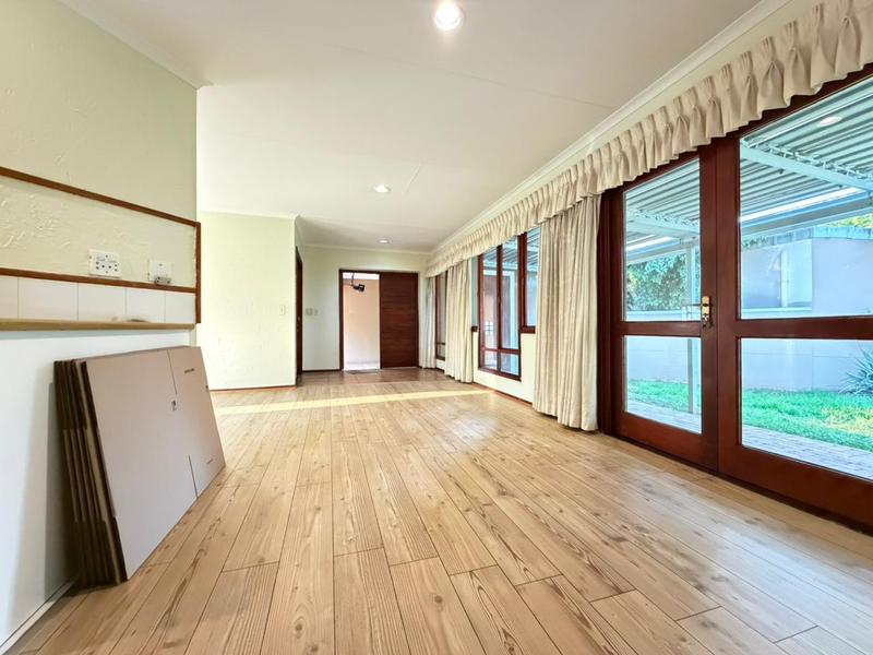 To Let 3 Bedroom Property for Rent in Waterkloof Ridge Gauteng