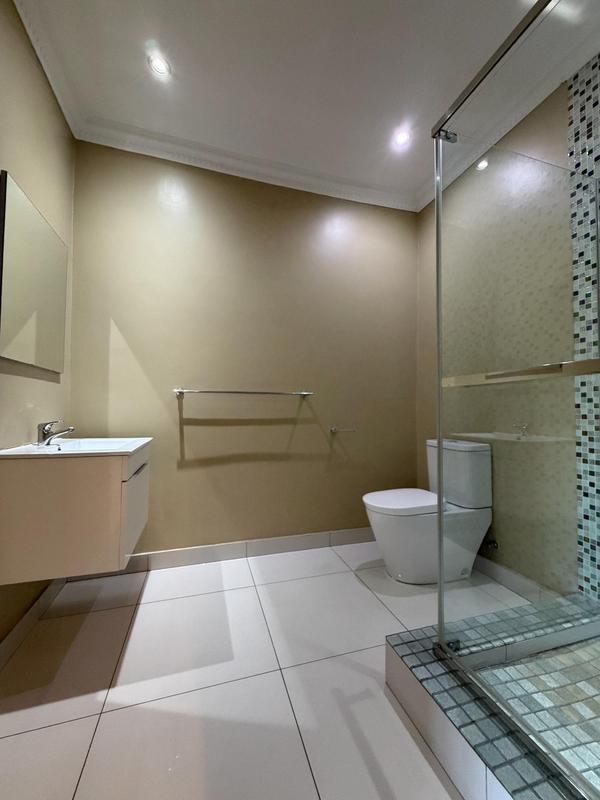 To Let 5 Bedroom Property for Rent in Waterkloof Ridge Gauteng