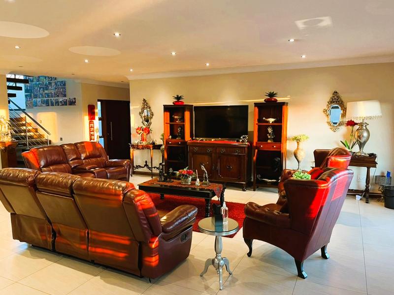 4 Bedroom Property for Sale in Copperleaf Estate Gauteng